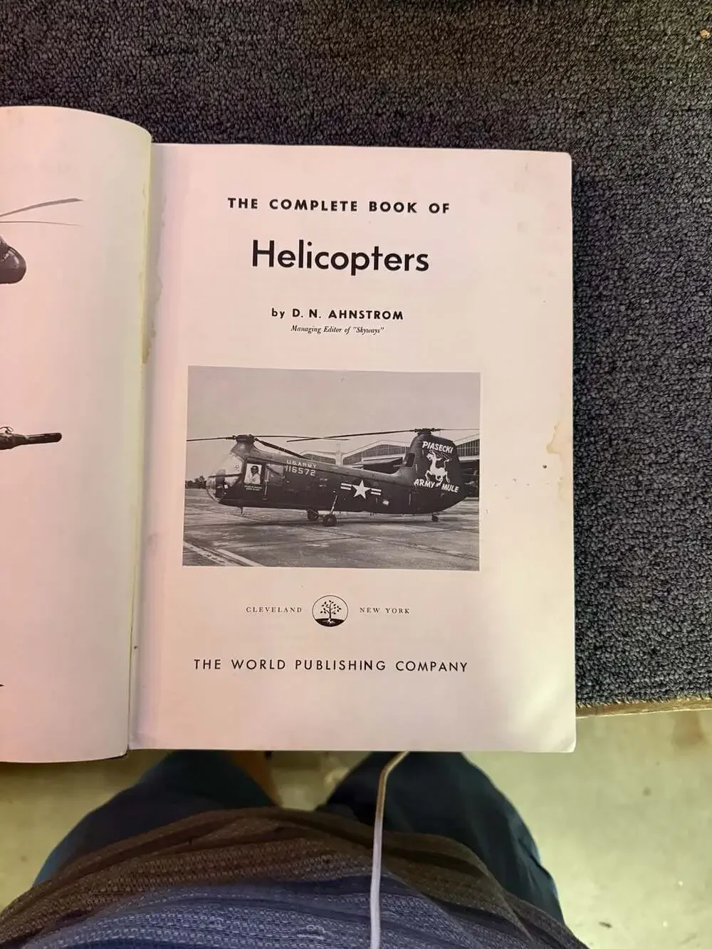 The complete book of helicopters: D. N. Ahnstrom: 圖書